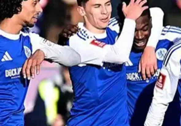 แม็คเคิลส์ฟิลด์ เปิดบ้านรับมือ เบรนท์ฟอร์ด รอบสี่ เอฟเอ คัพ